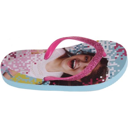 Soy Luna flip-flop